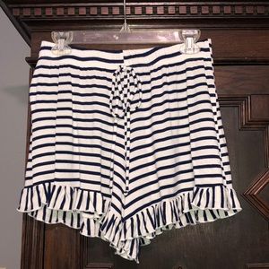 Bellino Clothing Striped ruffle wavy loose shorts